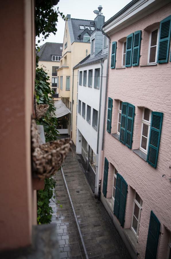 Altstadt Apartment Charly Düsseldorf Esterno foto